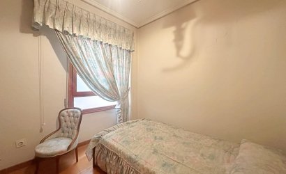 Herverkoop - Apartment -
Torrevieja - Centro