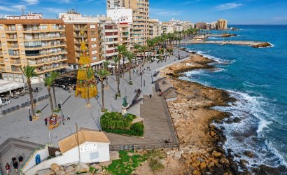 Herverkoop - Apartment -
Torrevieja - Centro