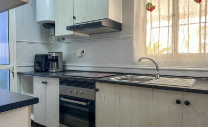 Herverkoop - duplex -
San Miguel de Salinas - Las Filipinas