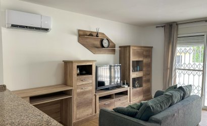 Herverkoop - duplex -
San Miguel de Salinas - Las Filipinas