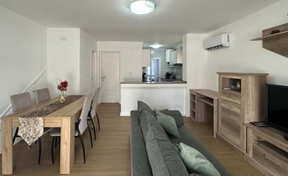 Herverkoop - duplex -
San Miguel de Salinas - Las Filipinas