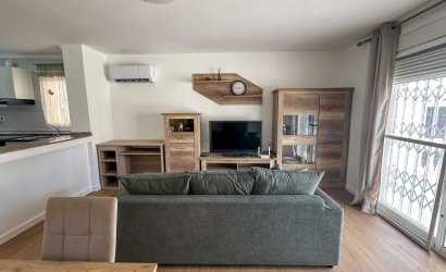 Herverkoop - duplex -
San Miguel de Salinas - Las Filipinas