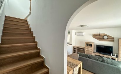 Herverkoop - duplex -
San Miguel de Salinas - Las Filipinas