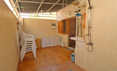 Reventa - Town House -
Torrevieja - Playa De Los Naufragos