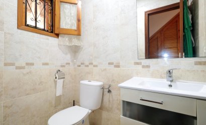 Reventa - Town House -
Torrevieja - Playa De Los Naufragos