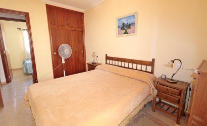 Reventa - Town House -
Torrevieja - Playa De Los Naufragos