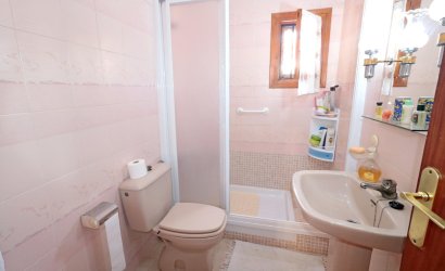 Reventa - Town House -
Torrevieja - Playa De Los Naufragos