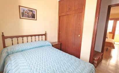 Reventa - Town House -
Torrevieja - Playa De Los Naufragos