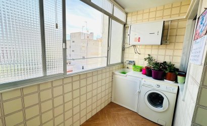 Revente - Apartment -
Torrevieja - Centro