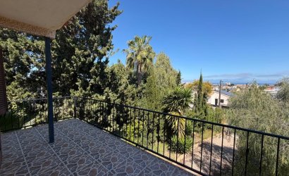 Resale - Villa -
Torrevieja - Los Balcones - Los Altos del Edén