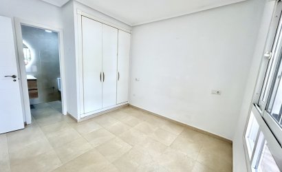 Herverkoop - Apartment -
Villamartin - Costa Blanca