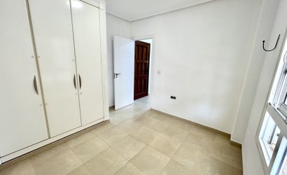 Herverkoop - Apartment -
Villamartin - Costa Blanca