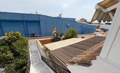 Herverkoop - Bungalow -
Torrevieja - Torreblanca