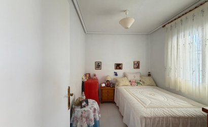 Herverkoop - Bungalow -
Torrevieja - Torreblanca