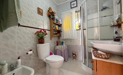 Herverkoop - Bungalow -
Torrevieja - Torreblanca