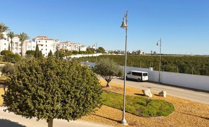 Resale - Villa -
La Torre Golf Resort - Inland