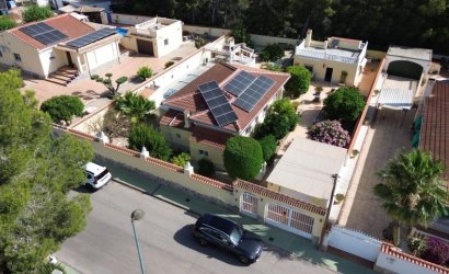 Herverkoop - Villa -
Pinar de Campoverde - Inland