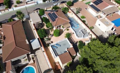 Herverkoop - Villa -
Pinar de Campoverde - Inland