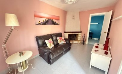 Herverkoop - Villa -
Pinar de Campoverde - Inland