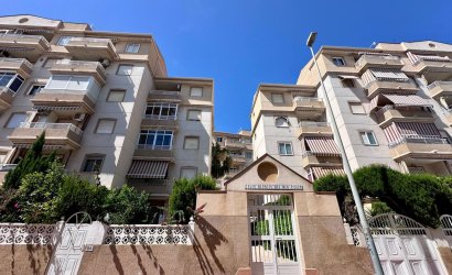 Revente - Apartment -
Torrevieja - Habaneras