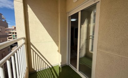 Resale - Apartment -
Torrevieja - Centro