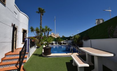 Herverkoop - Villa -
Algorfa - Inland