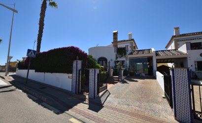Herverkoop - Villa -
Algorfa - Inland
