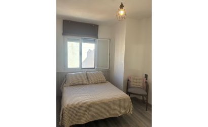 Revente - Apartment -
Torrevieja - Centro