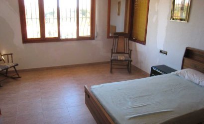 Herverkoop - Villa -
Campoamor - Costa Blanca