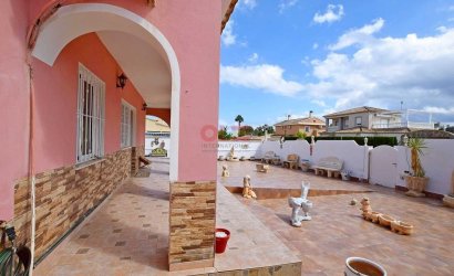 Herverkoop - Villa -
Cabo Roig - Costa Blanca
