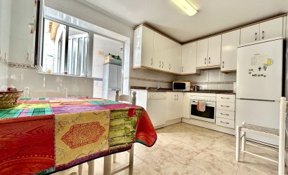Herverkoop - Town House -
Torre de la Horadada - Costa Blanca