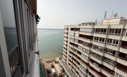 Herverkoop - Apartment -
Torrevieja - Acequion