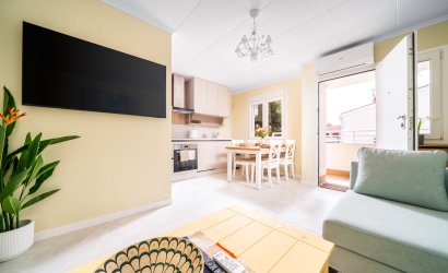 Herverkoop - Apartment -
Torrevieja - La Veleta
