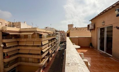 Herverkoop - Penthouse -
Torrevieja - Playa del Cura
