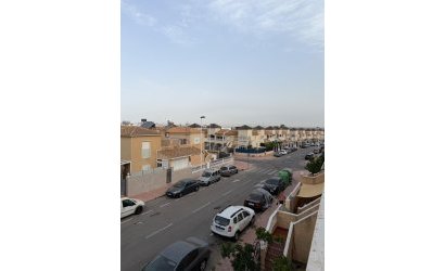Herverkoop - Apartment -
Torrevieja - Centro