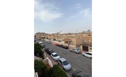 Herverkoop - Apartment -
Torrevieja - Centro