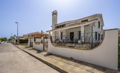 Herverkoop - Villa -
Santiago de la Ribera - Costa Calida