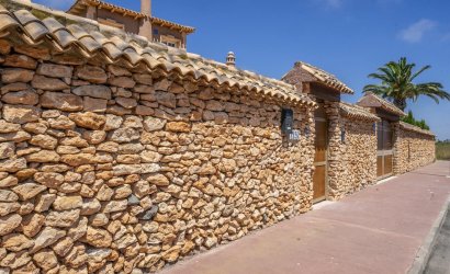 Herverkoop - Villa -
La Manga del Mar Menor - Costa Calida