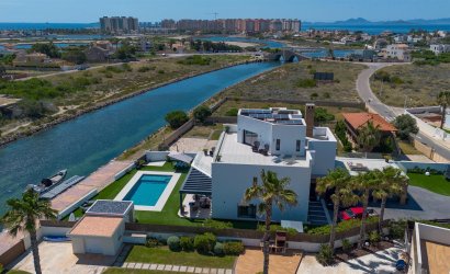 Herverkoop - Villa -
La Manga del Mar Menor - Costa Calida