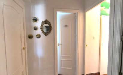 Revente - Villa -
Villena - Inland