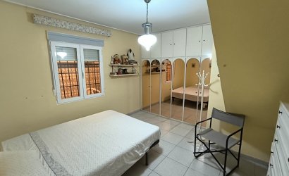 Revente - Villa -
Yecla - Inland