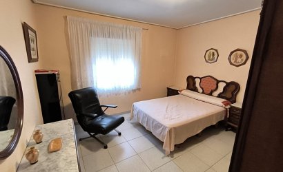 Revente - Villa -
Yecla - Inland