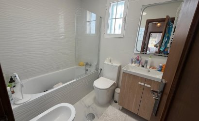 Herverkoop - Bungalow -
Torrevieja - Zona Los Frutales