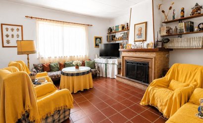 Revente - Villa -
Villena - Inland