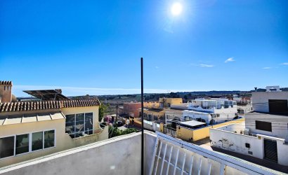 Herverkoop - Town House -
San Miguel de Salinas - Inland
