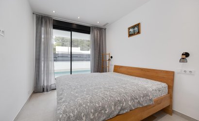 Herverkoop - Villa -
Pinar de Campoverde - Inland