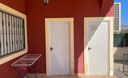 Herverkoop - Villa -
Albatera - Inland