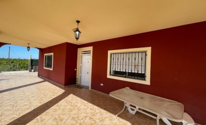 Herverkoop - Villa -
Albatera - Inland