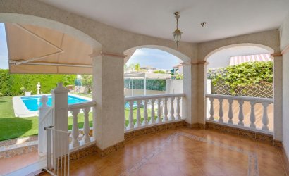 Reventa - Villa -
San Fulgencio - Costa Blanca