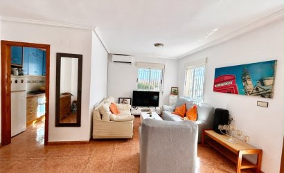 Reventa - Town House -
Los Altos - Costa Blanca